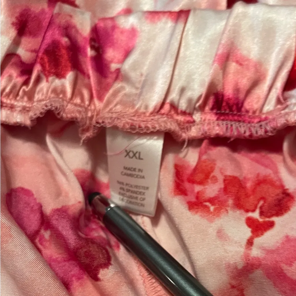 Ambrielle Sleepwear Faded Floral pink 2 piece cami tap pants nightie. Size XXL. - Image 9