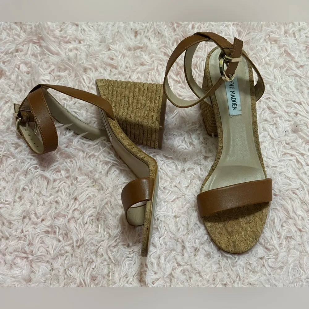 Steve Madden Women's Merritt Heeled Sandal Cognac Brown Leather Heels Size 8.5 - Image 2