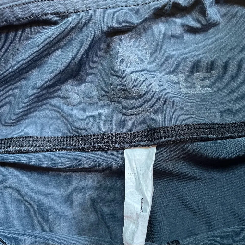Soulcycle gray and blue leggings size medium - Image 3