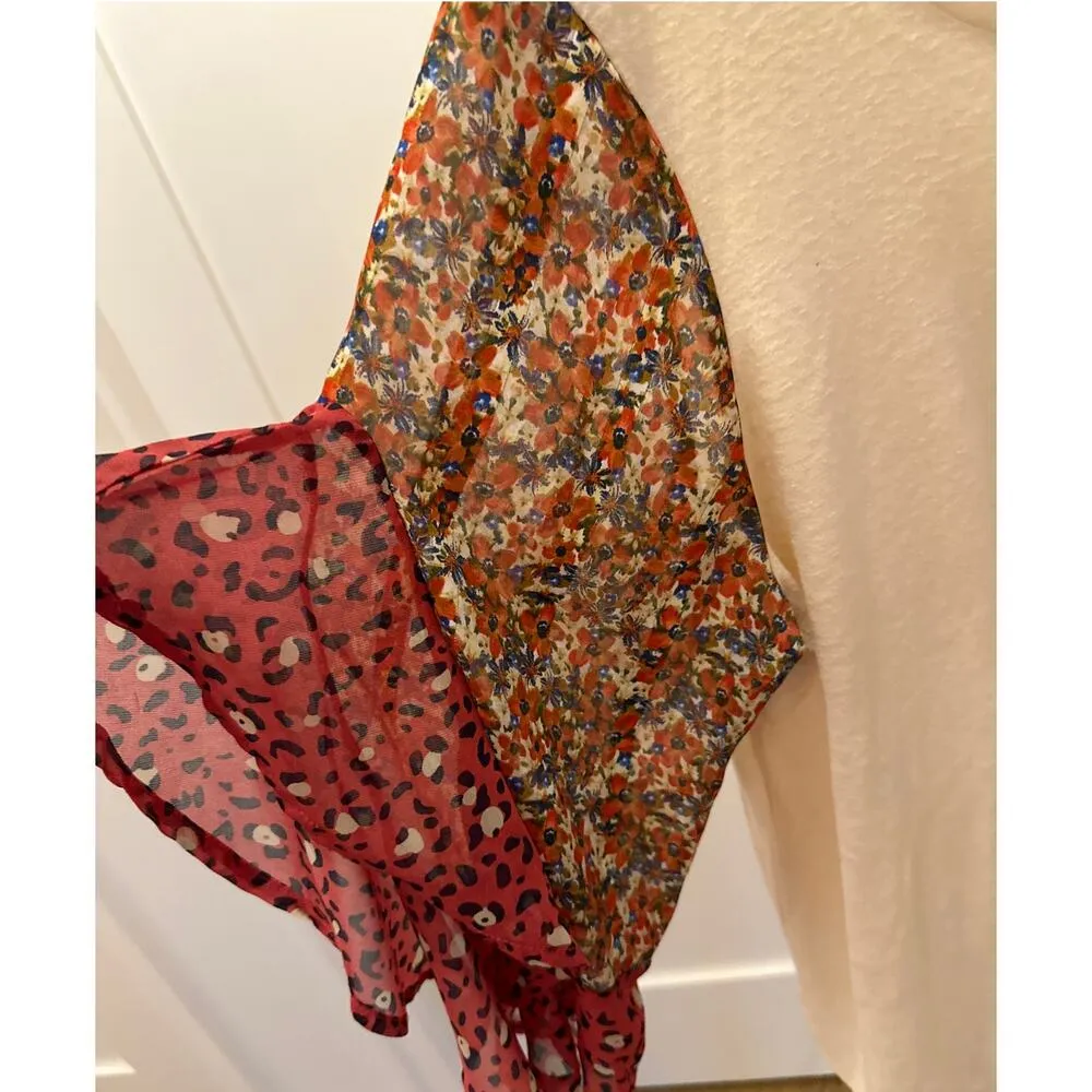 Umgee Boho Ruffle Bell Sleeve Top Cream Top Dark Blush Leopard Floral Size XL - Image 2