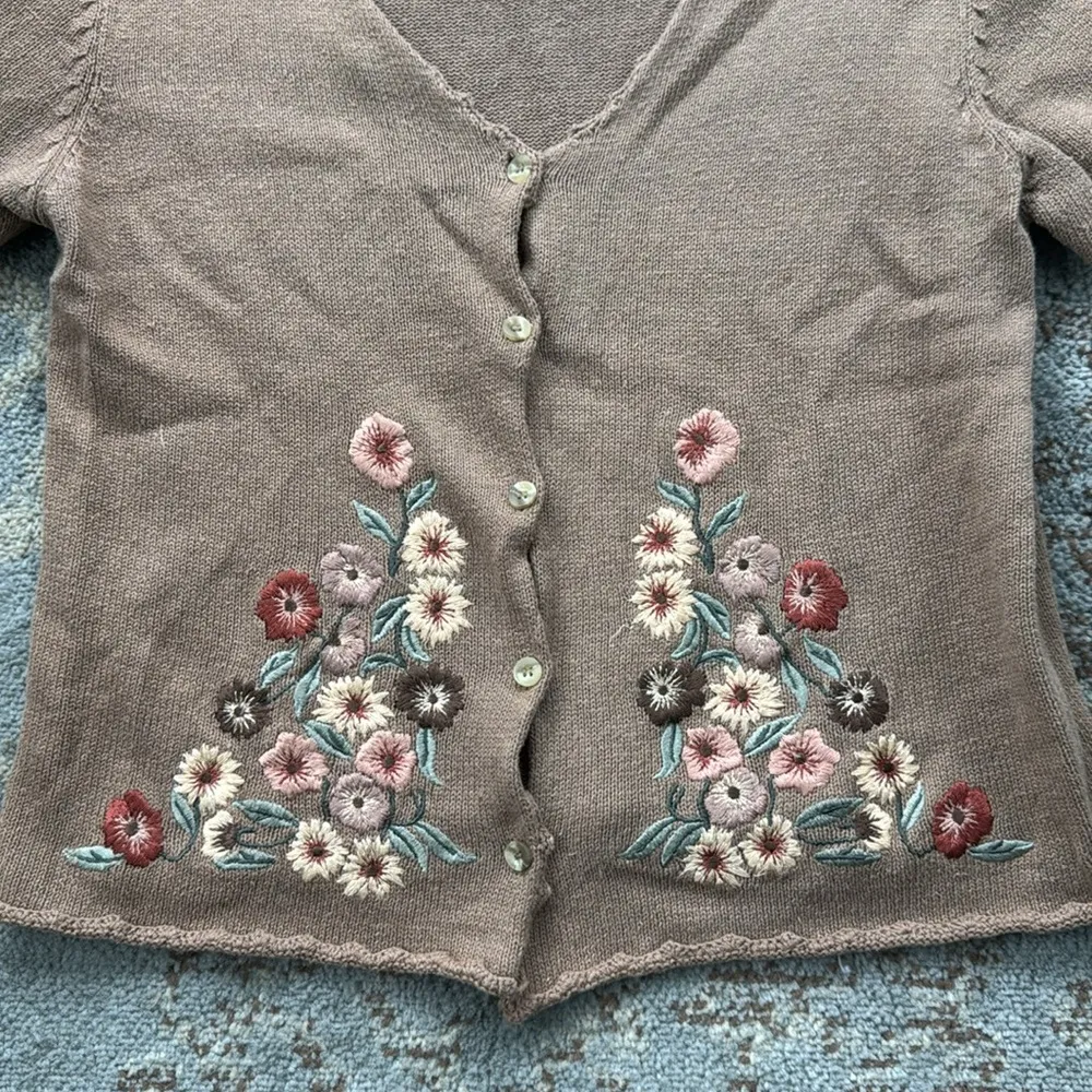 Vintage Casual Corner & Co. Embroidered Knit Floral Sweater Brown Large - Image 2