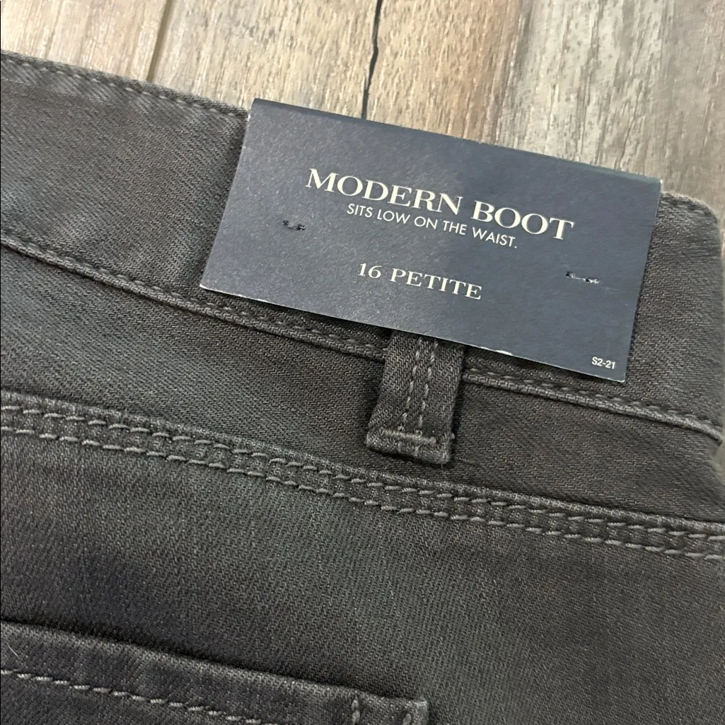 Ann Taylor Women's Boot Cut Jeans - Black - Image 4