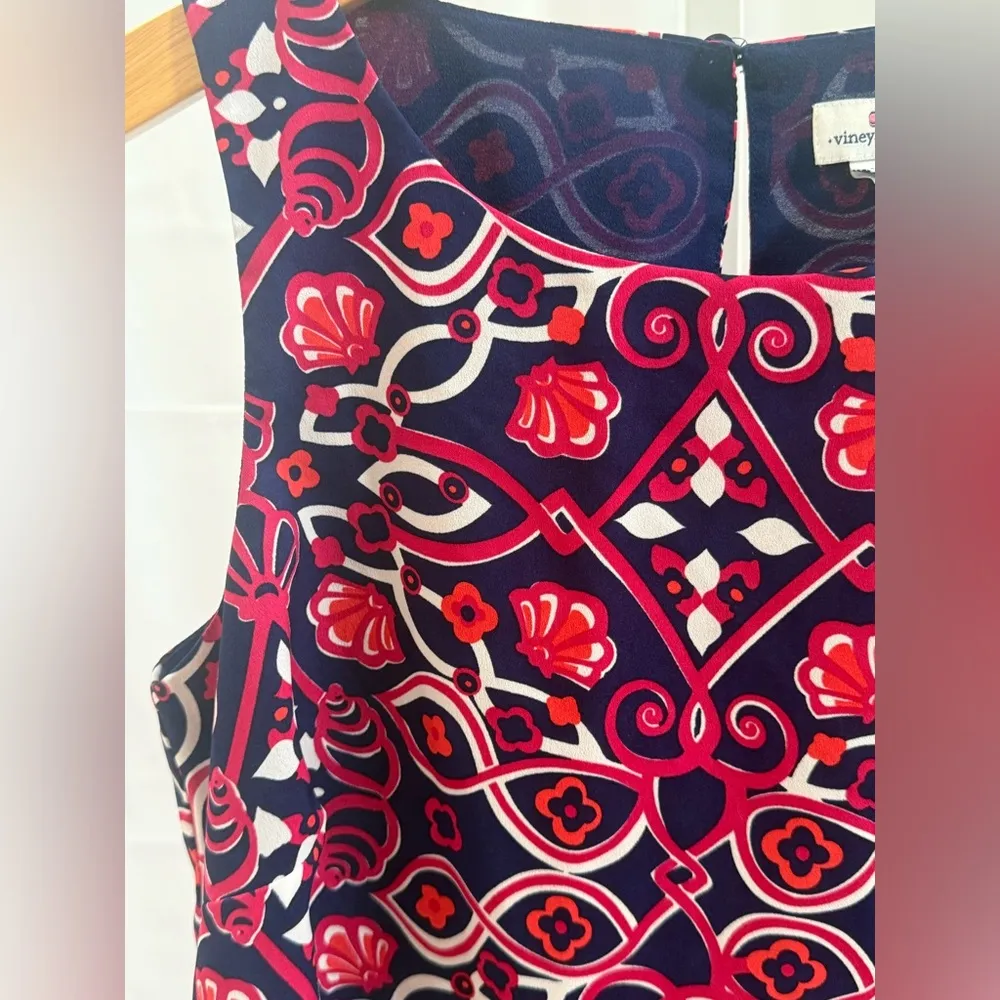 VINEYARD VINES Shell Scarf Print Sleeveless Top Size 2 - Image 4