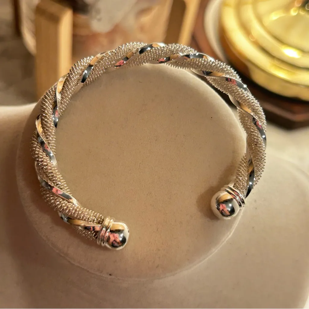 Silver Toned Twisted Bracelet Wrist Cuff - Image 3