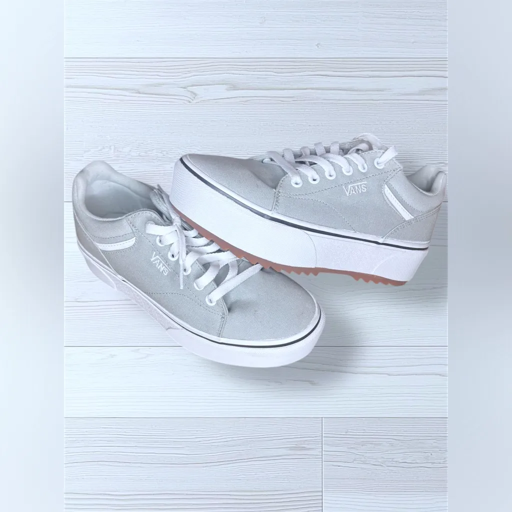 VANS Women’s Seldan Light Grey Platform ST Sneakers with Sawtooth Rubber Outsole - Image 10