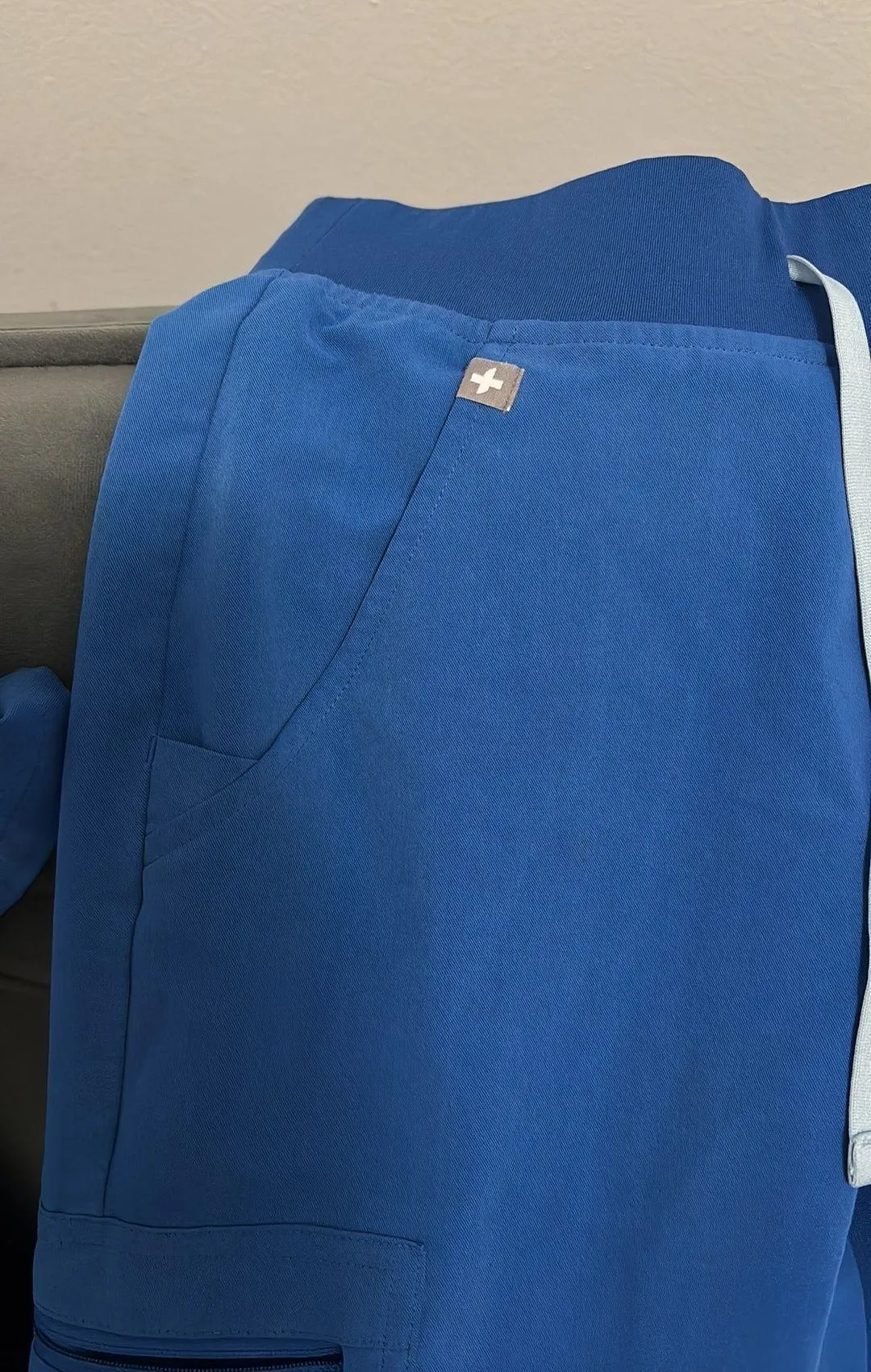 Scrubs Set - Image 4