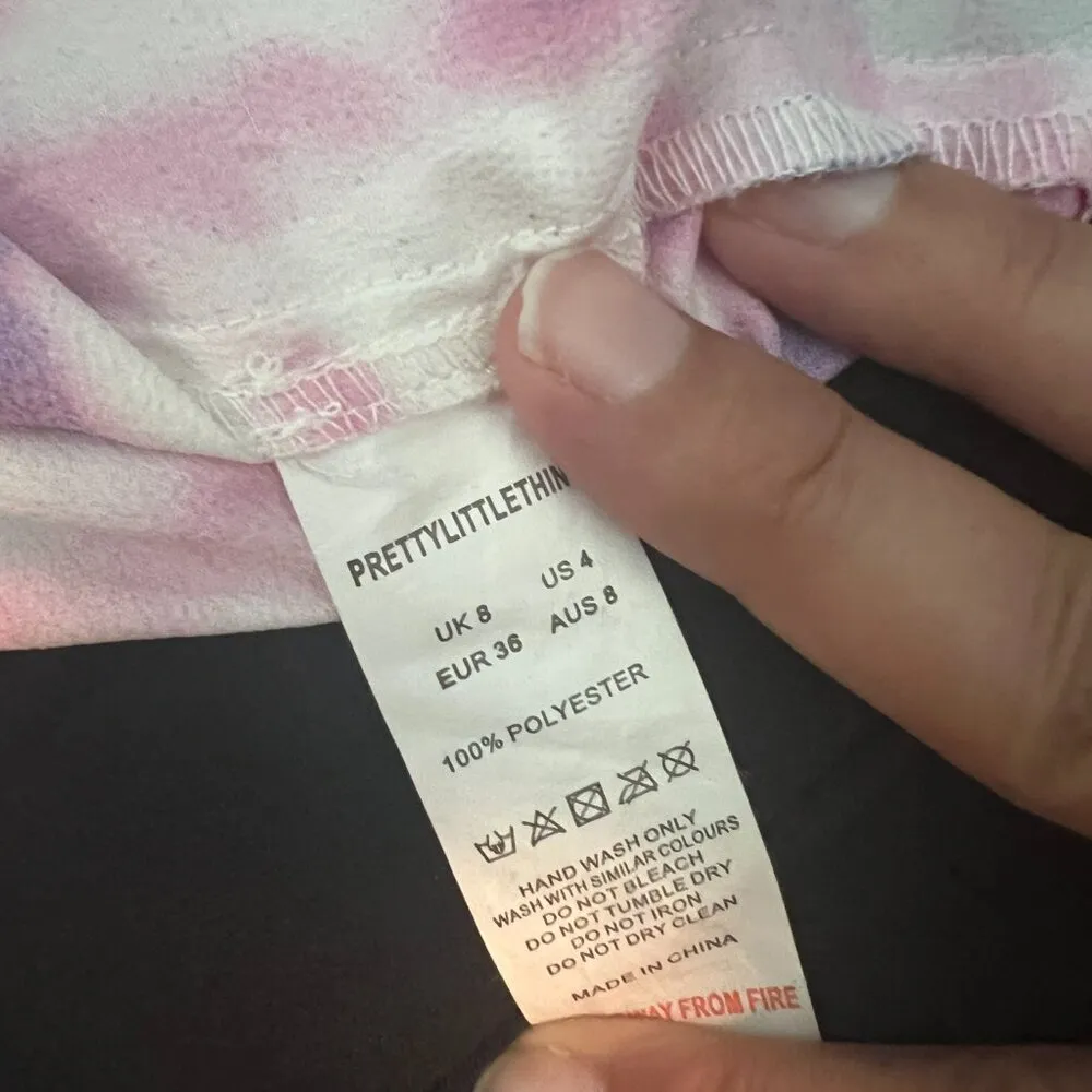 Pretty little thing tank top size 4 - Image 6