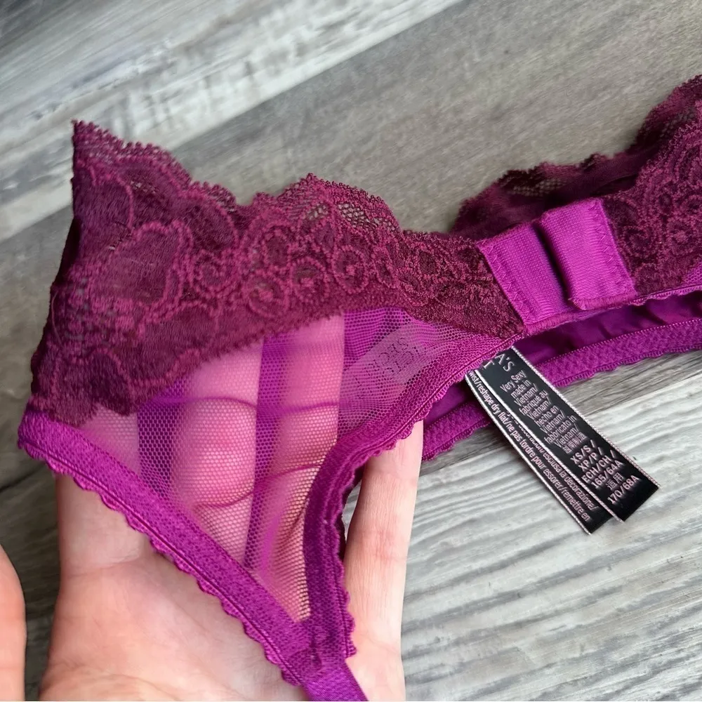 Victoria’s Secret lace trim garter belt/satin belt / purple garter belt - Image 12