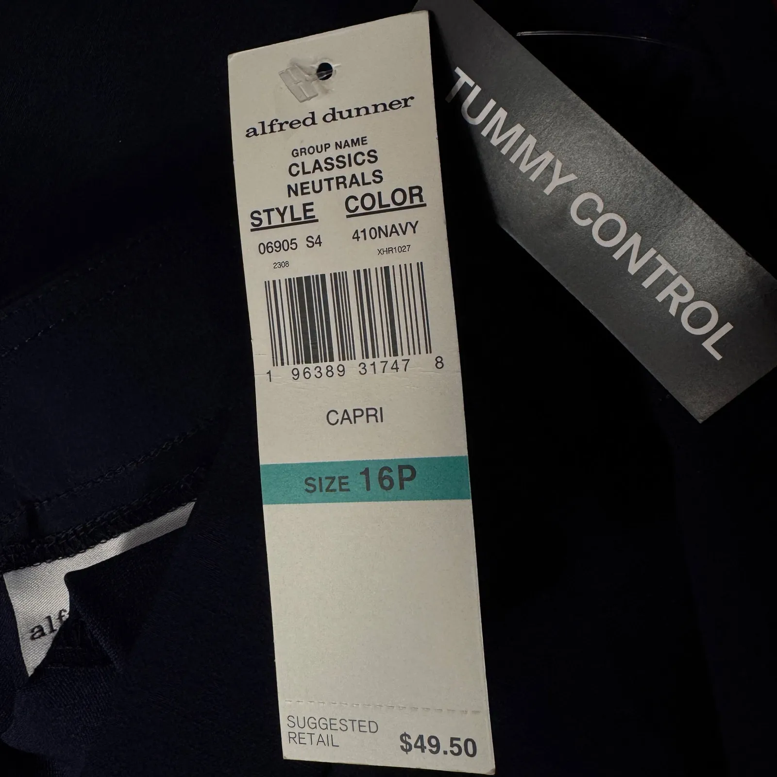 Alfred Dunner Petite SZ 16P Allure Capris Stretch Pull-On Flat Front Pocket Navy - Image 6