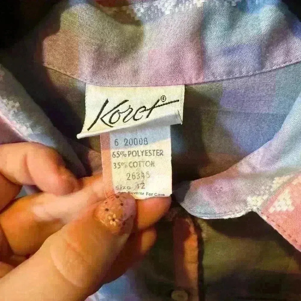 Women’s Koret Button Down Long Sleeve Shirt light weight Size 12 Pink - Image 5