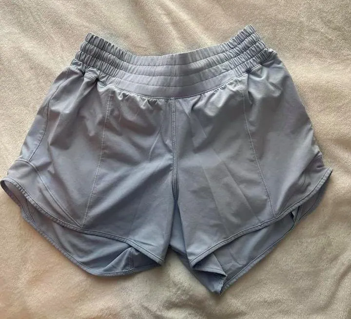 Lululemon Hotty Hot HR 4” Shorts - Image 3