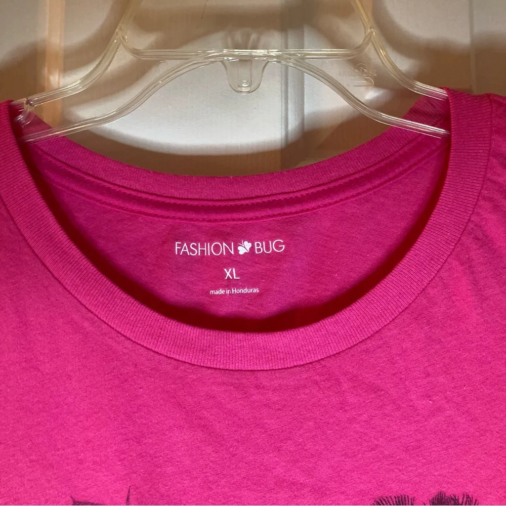 Pink Las Vegas Graphic T-Shirt - Image 5