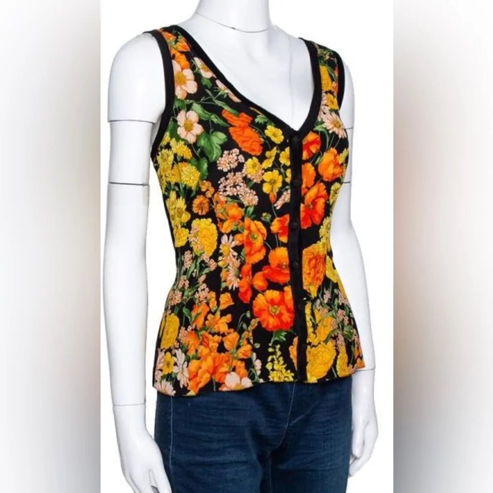 Dolce & Gabbana Classic Black Tee - Image 3