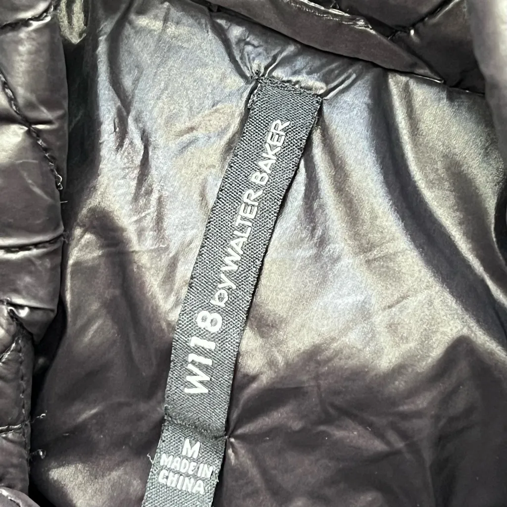 w118 by walter baker black quilted puffer jacket
moto Jacket Assymetric - Image 10