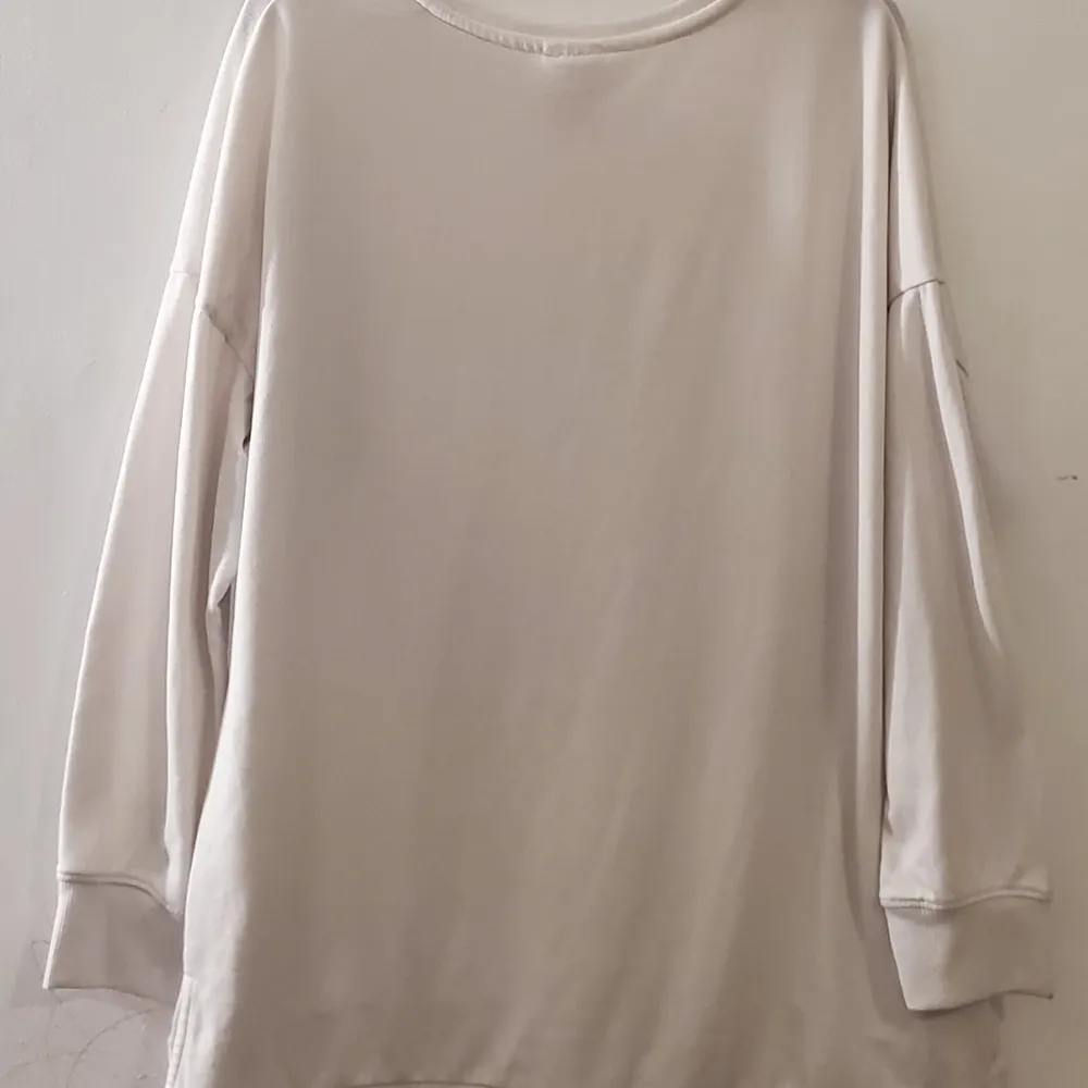 Secret Treasures Winter White Hacci Sleep Top XL - Image 10