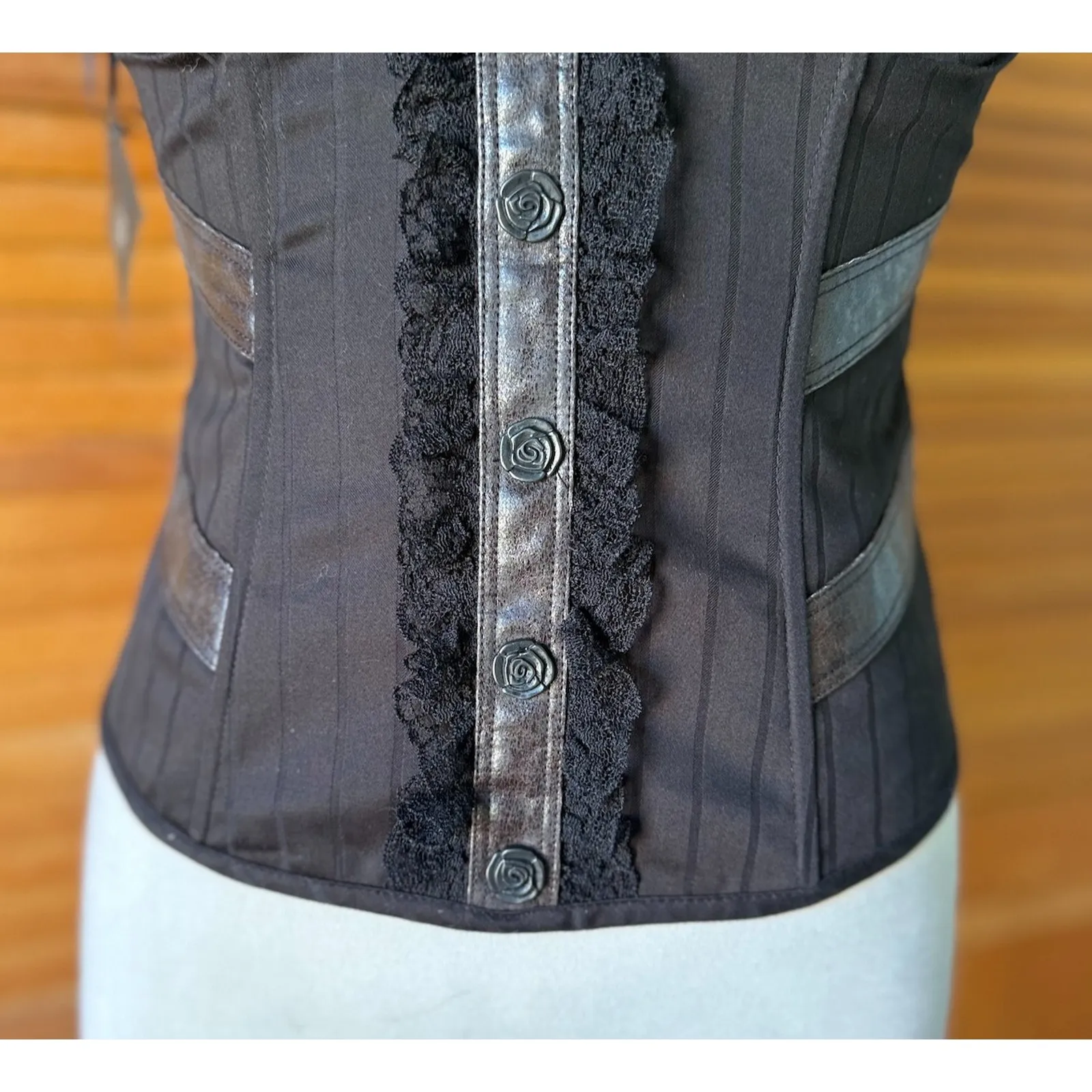 Vintage Lip Service War of the Roses Gothic Victorian Steampunk Cami Top M - Image 3