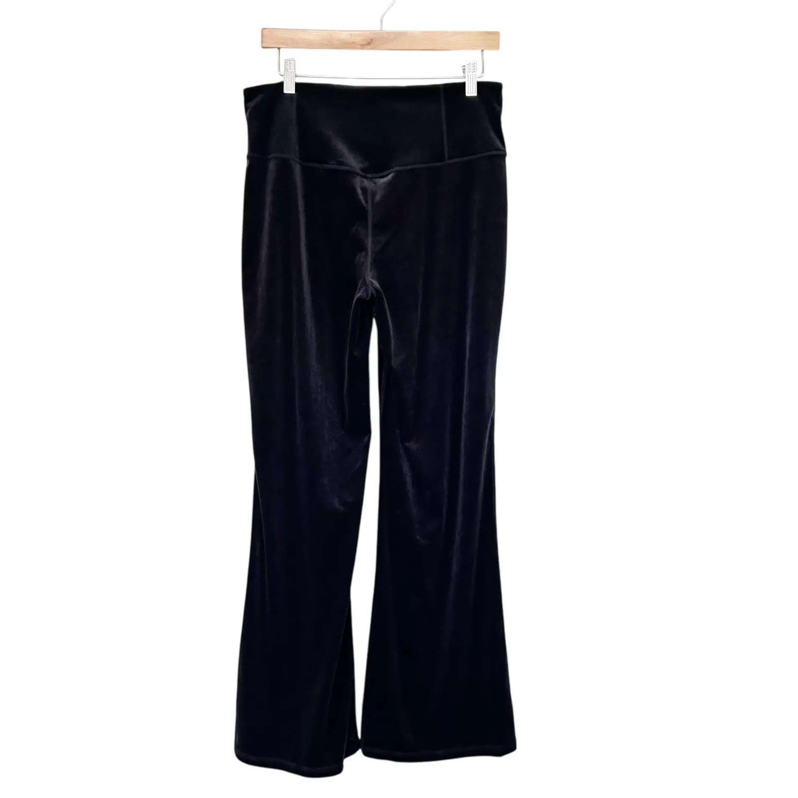 Athleta Black Elation Velvet Flare Pants Sz L - Image 6