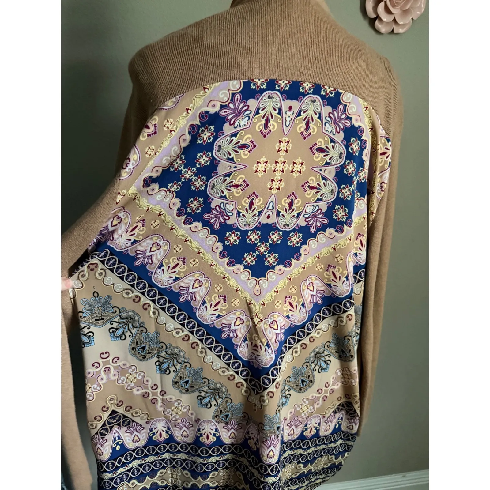 Chicos Linen Blend Sweater Cardigan Set with Paisley Print Back Panel Women Sz L - Image 8