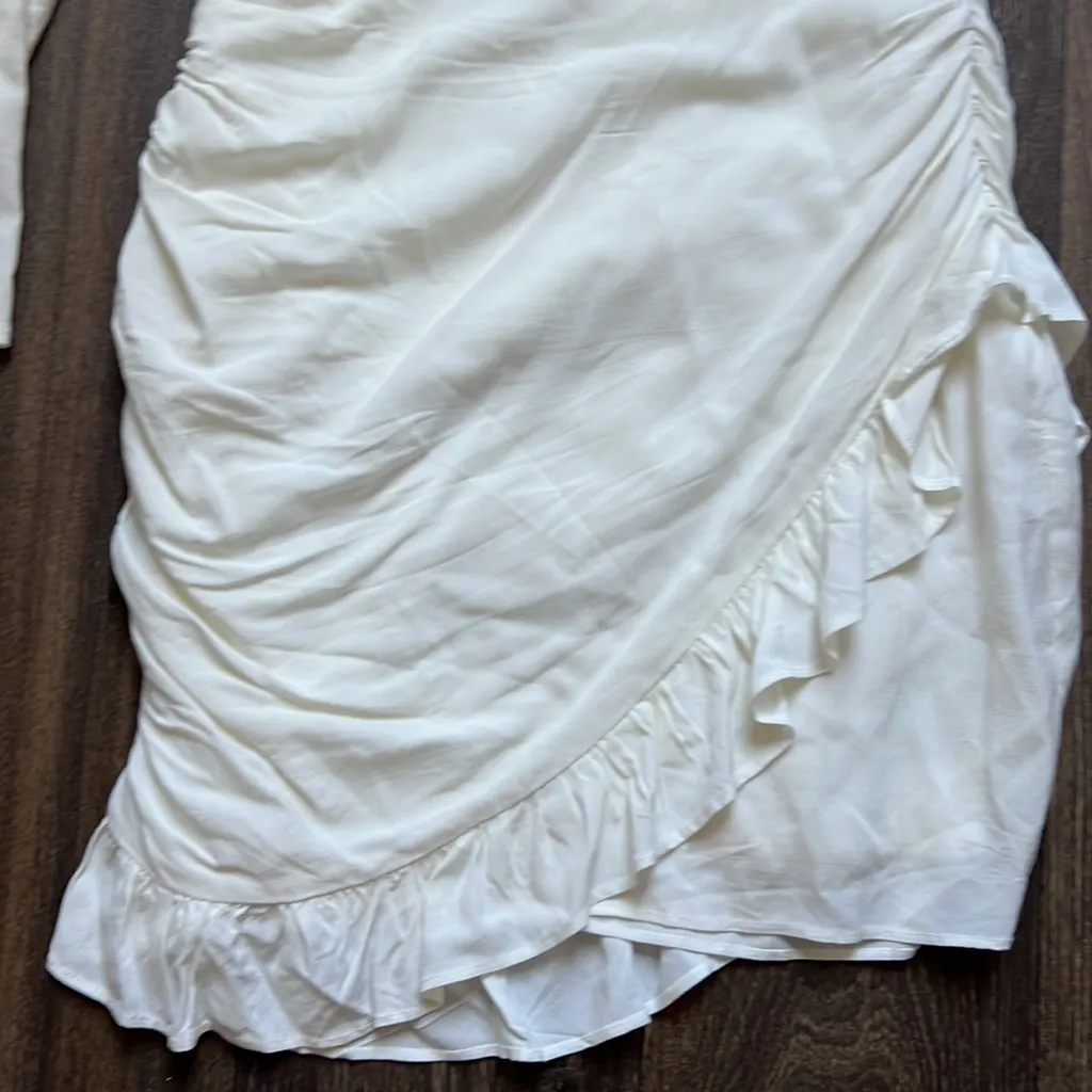 Deborah Mini Dress in White
MAJORELLE - Image 5