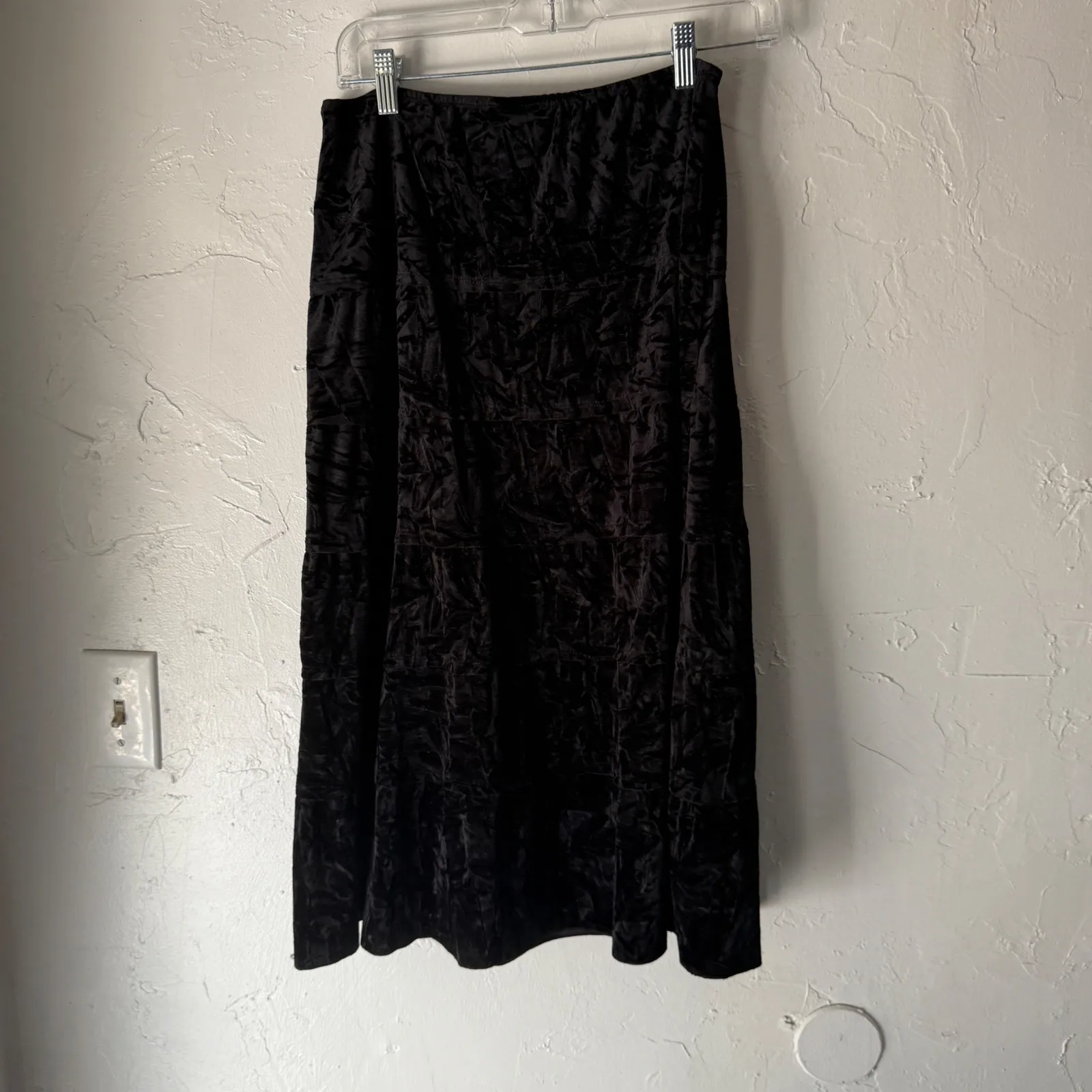 A. Byer Y2k‎ Black Velvet Midi Skirt  M Stretchy Tiered Whimsigoth Witchy Grunge - Image 7
