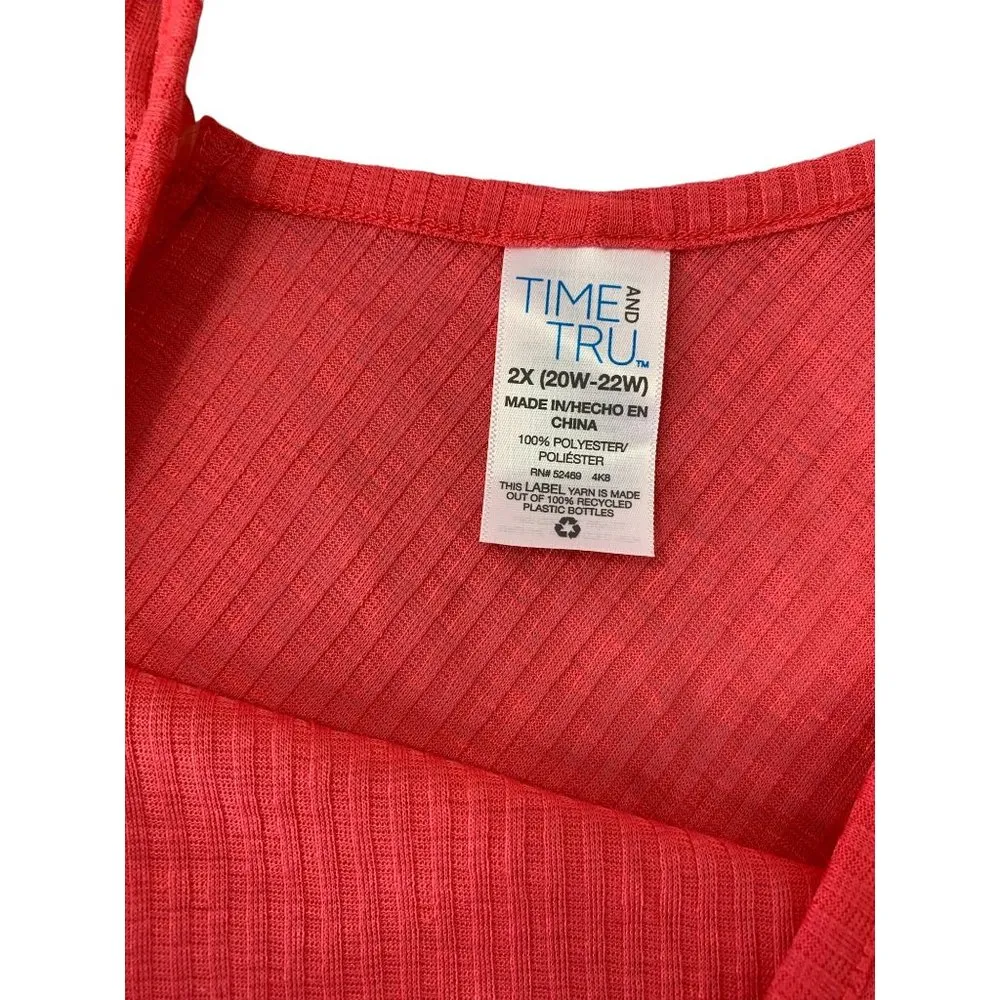 Time & Tru Women's Lightweight Top - Image 3