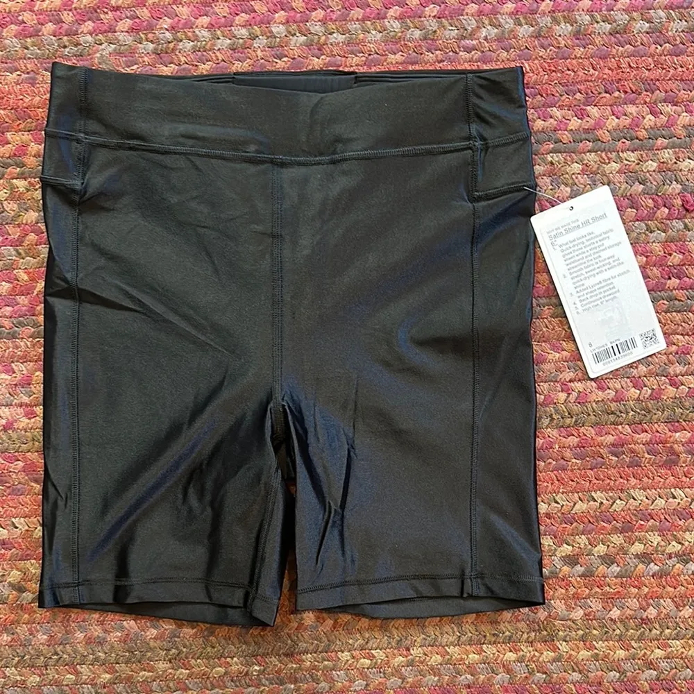 NWT LULULEMON SATIN SHINE HIGH RISE BIKE SHORTS 6” blackened pine - Image 3