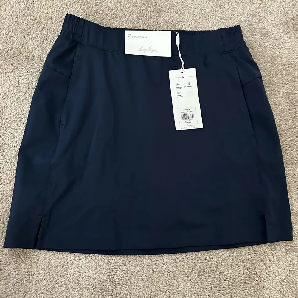 NWT Lady Hagen Perforated 16” Golf Skort XS Dark Navy $60 MSRP - Image 4