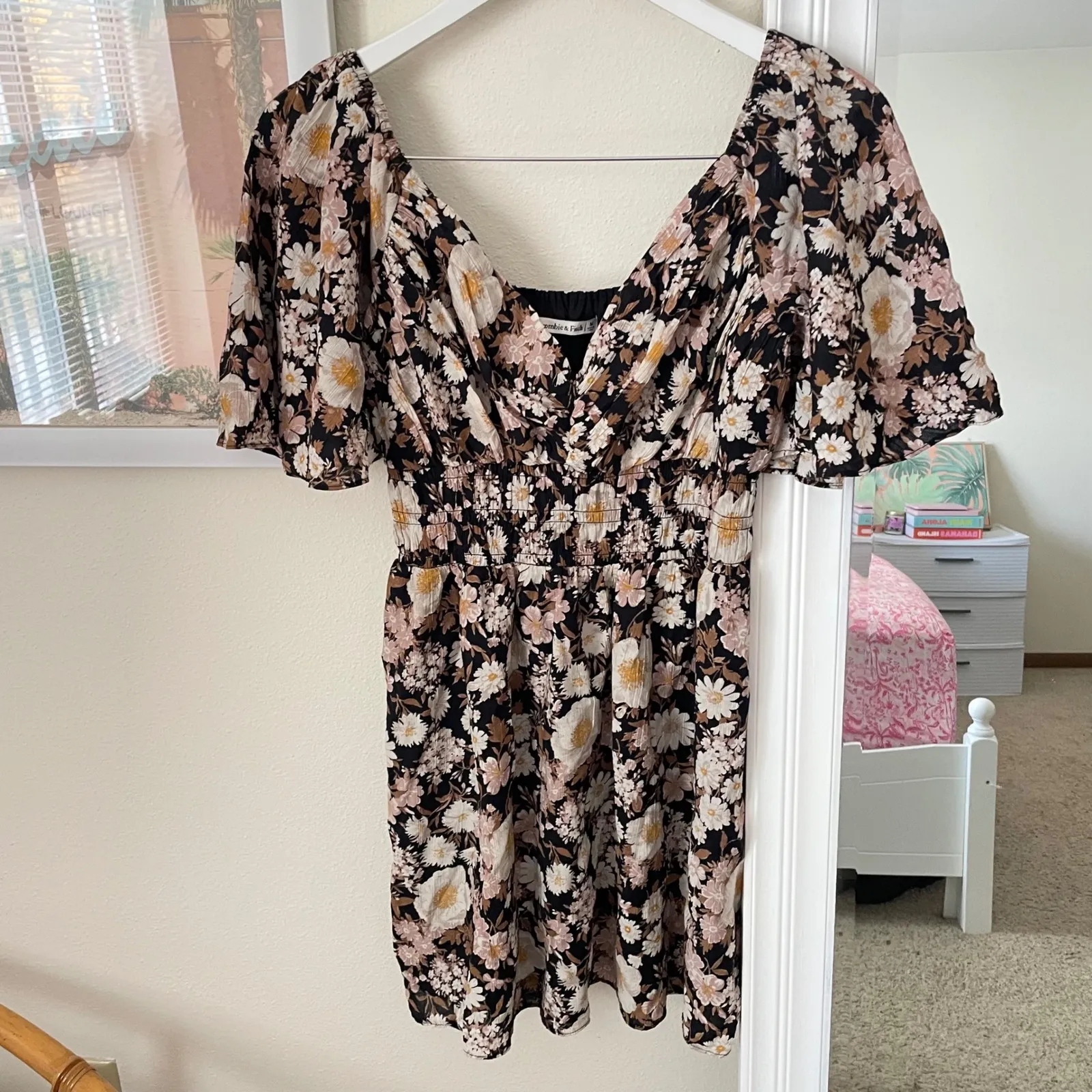 Abercrombie & Fitch Angel Sleeve Smocked Waist Floral Crinkle Mini Dress - Image 2