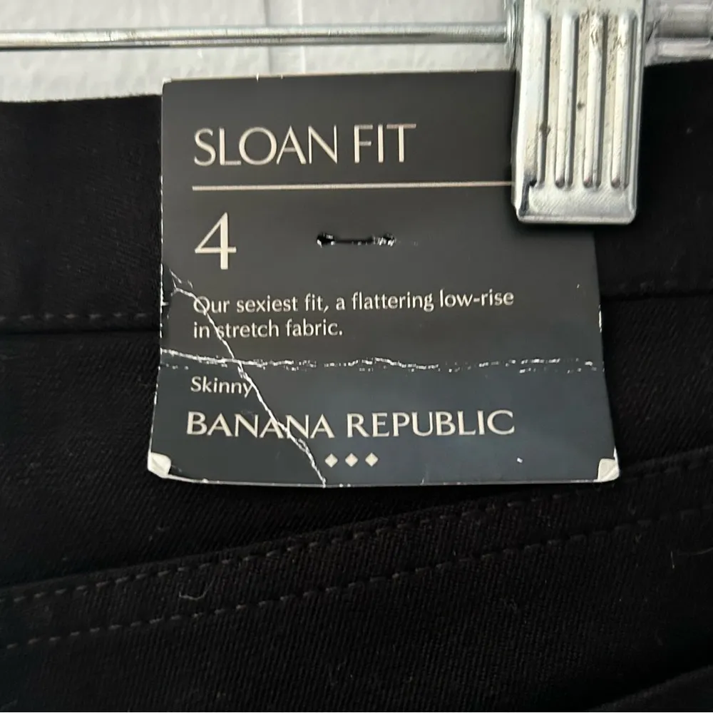 NWT Banana Republic Sloan Skinny Stretch Pants B11 Black Size 4 - Image 3