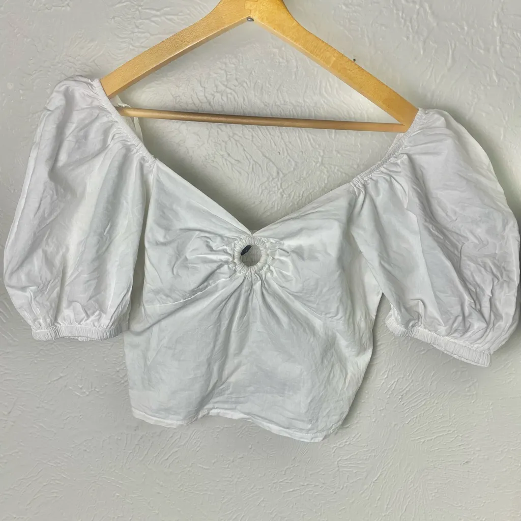 Sim & Sam‎ White Puff Sleeve Crop Top size Medium - Image 2
