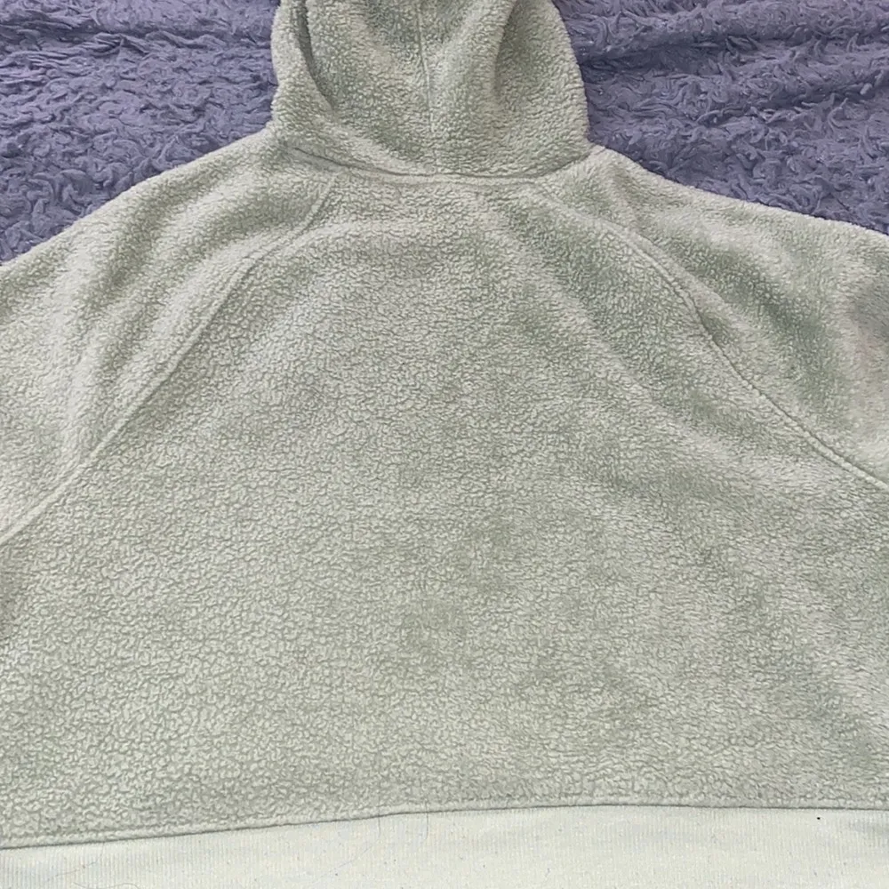 Arizona Jean Co. Teddy Green Cropped Hoodie - Image 4