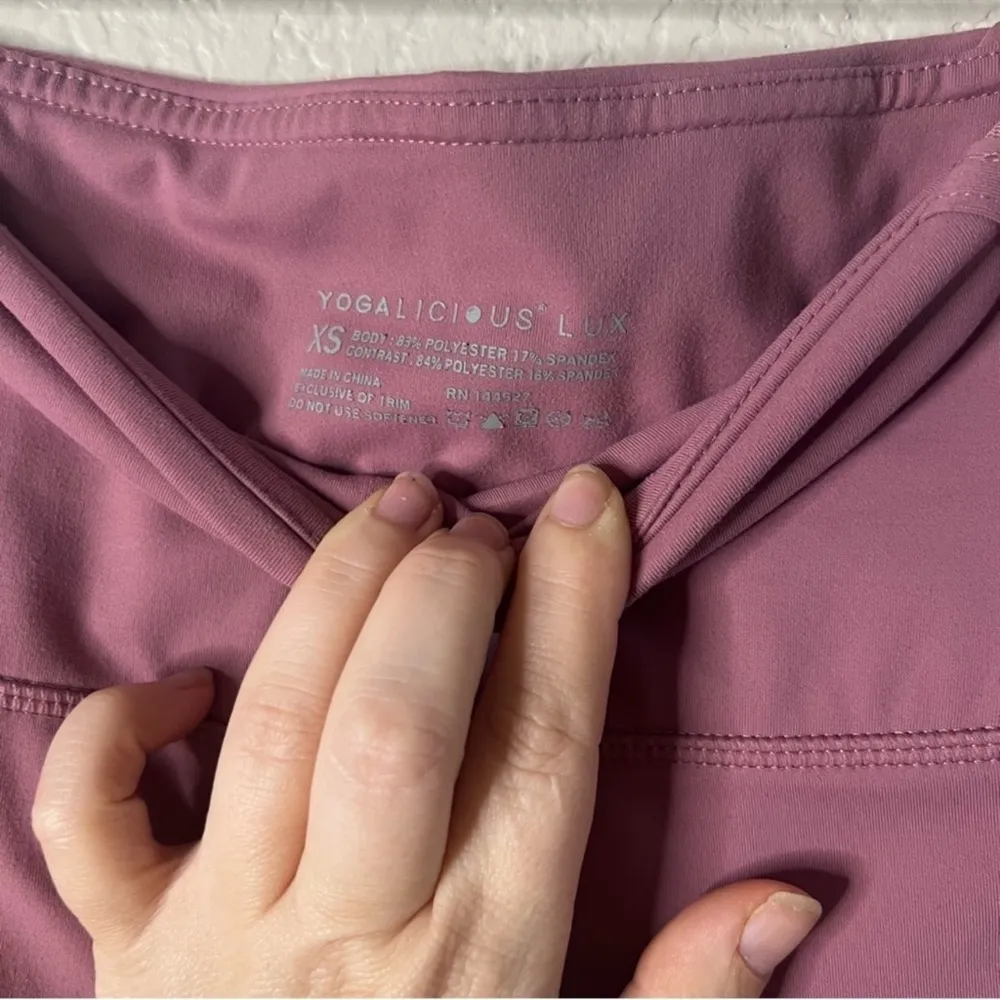 Yogalicious Lux 7/8 Ankle Cut Out Leggings Size: XS - Image 3