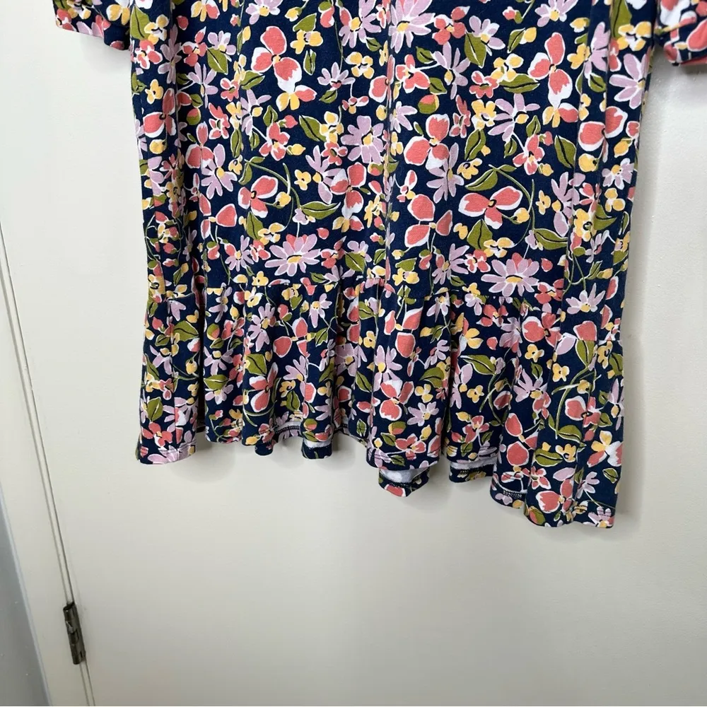 Amour Vert Penny Reverie Knit Dress in Mojave Floral - Image 4