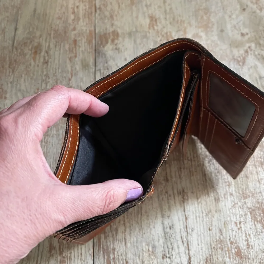 Patricia Nash Italian Leather Floral Wallet Fold Over Checkbook Tri-Fold Artsy - Image 11