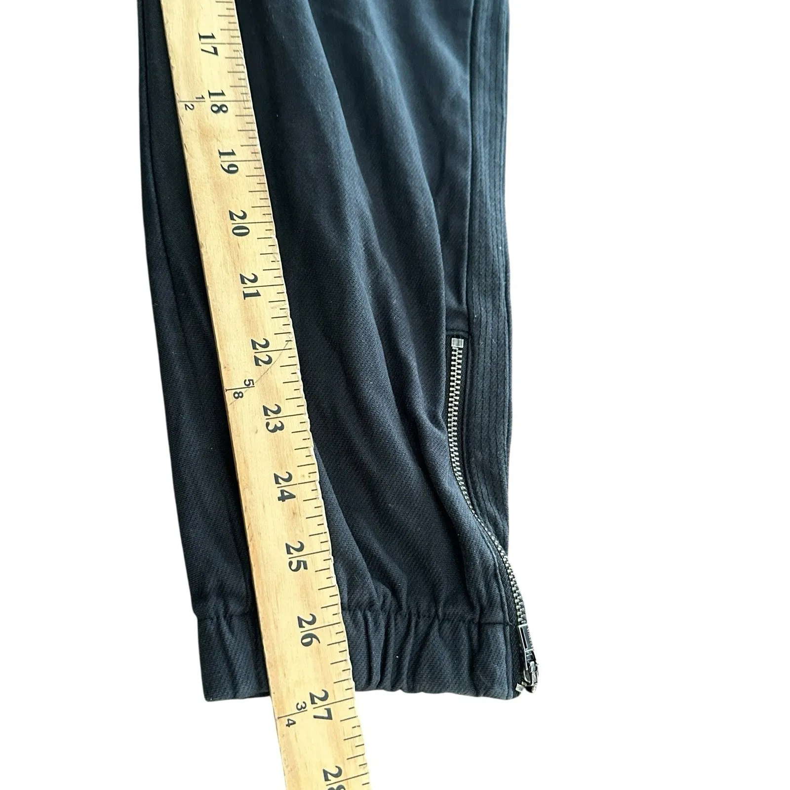 Athleta Farallon Jogger Pants Size 12 Sweats Loose‎ Taper Black Women's #W8-1 - Image 5