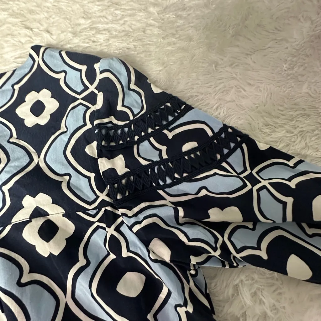 Crown & Ivy Blue and Black Geometric Blouse - Image 8