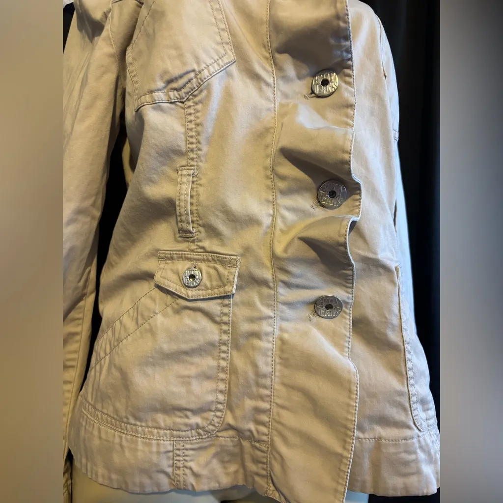 🤎🤎DKNY Women's Cream Jacket🤎🤎 Size M - Image 4