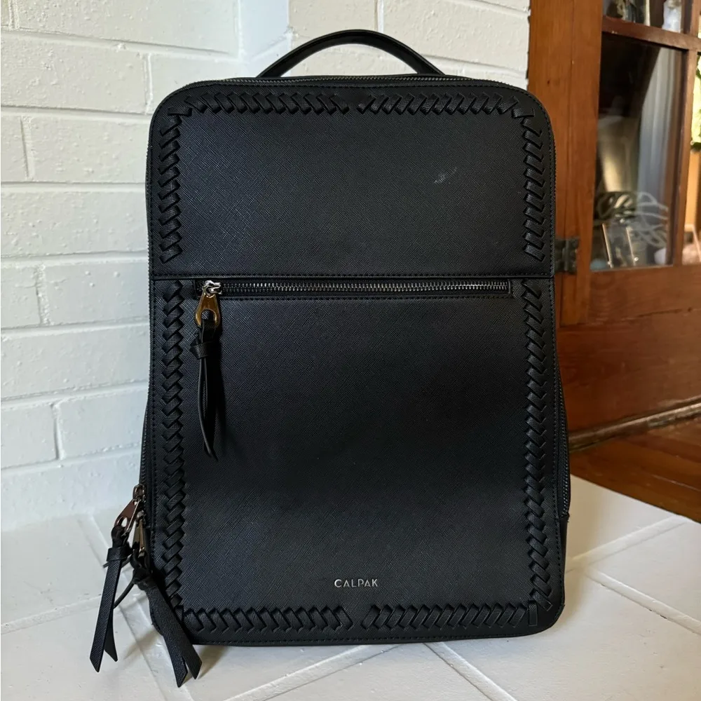Calpak Kaya 15 inch Laptop Backpack - Image 3