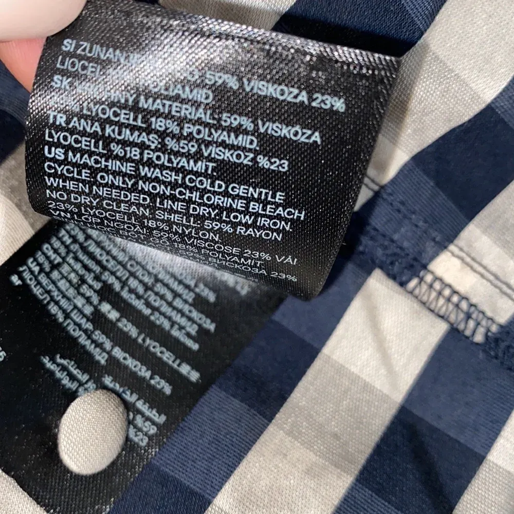 H&M checkered maxi dress size xsmall - Image 11