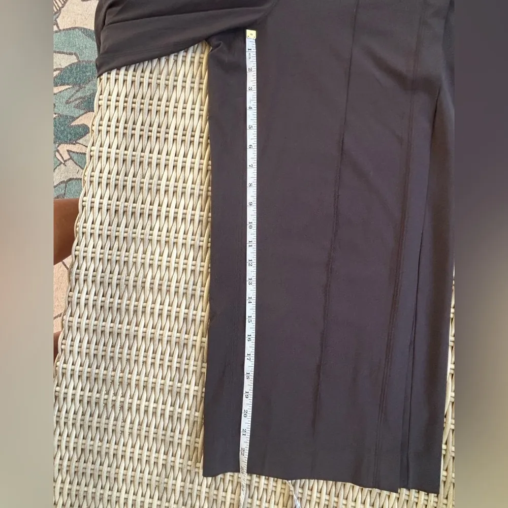 Lululemon Wanderer Culotte 6‎ Athleisure streetwear yoga workout minimalist - Image 9