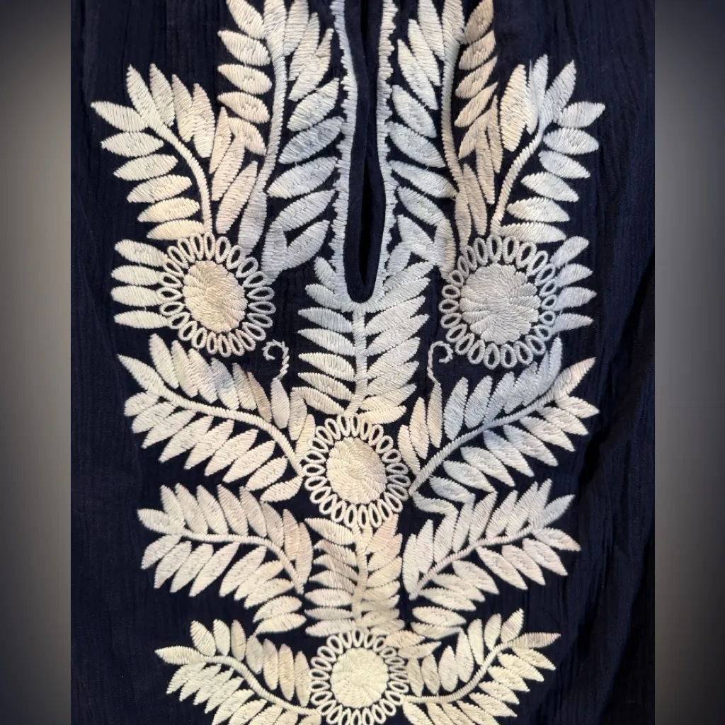 Tory Burch | Kinsley Navy Blue & White Floral Embroidered Top Blouse Keyhole MED - Image 5