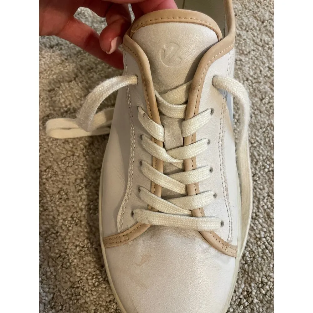 Ecco White Leather with Tan Trim Lace Up Low Top Shoes - Image 5