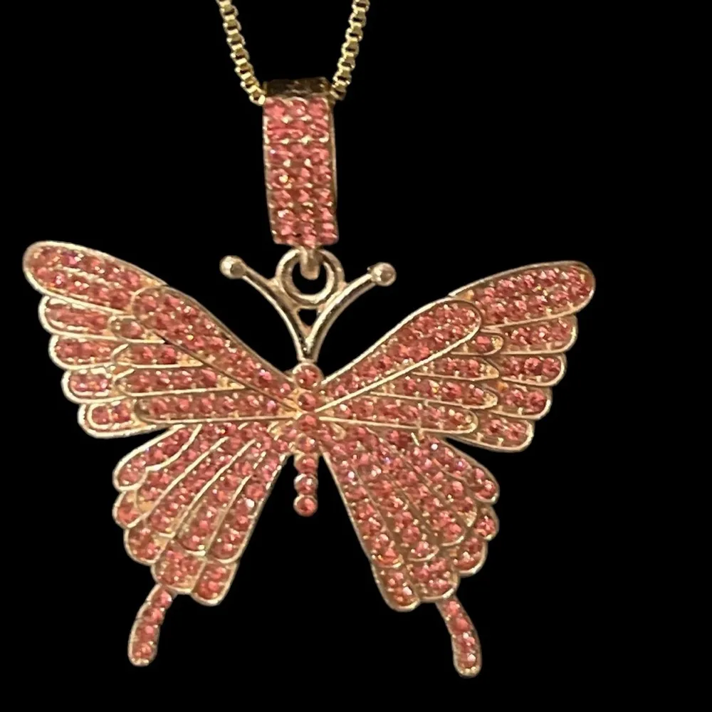 Rose Gold Tone Rhinestones Butterfly Pendant Necklace Estate Bling Pink - Image 4