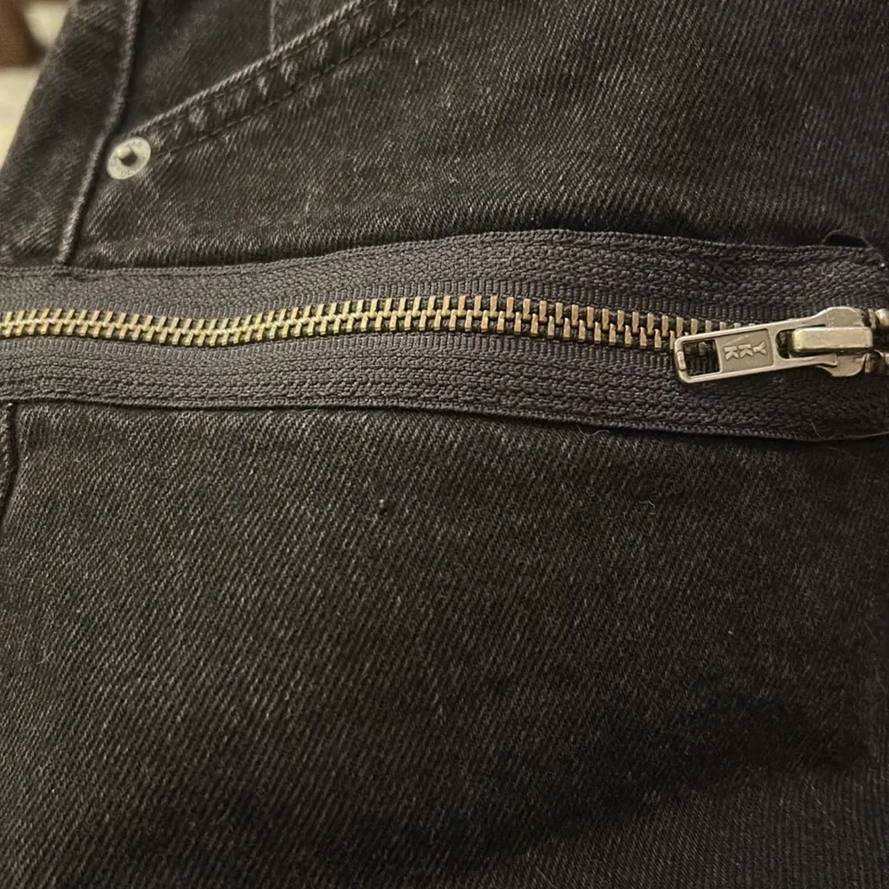 Carmar Zipper Zip Front Black Denim Jean Mini Skirt Washed Black Size 25 - Image 6