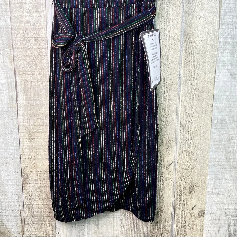 Flaw/City Studio XXS Metallic Pin Striped Black Sheath Dress Tulip Style Bottom - Image 5