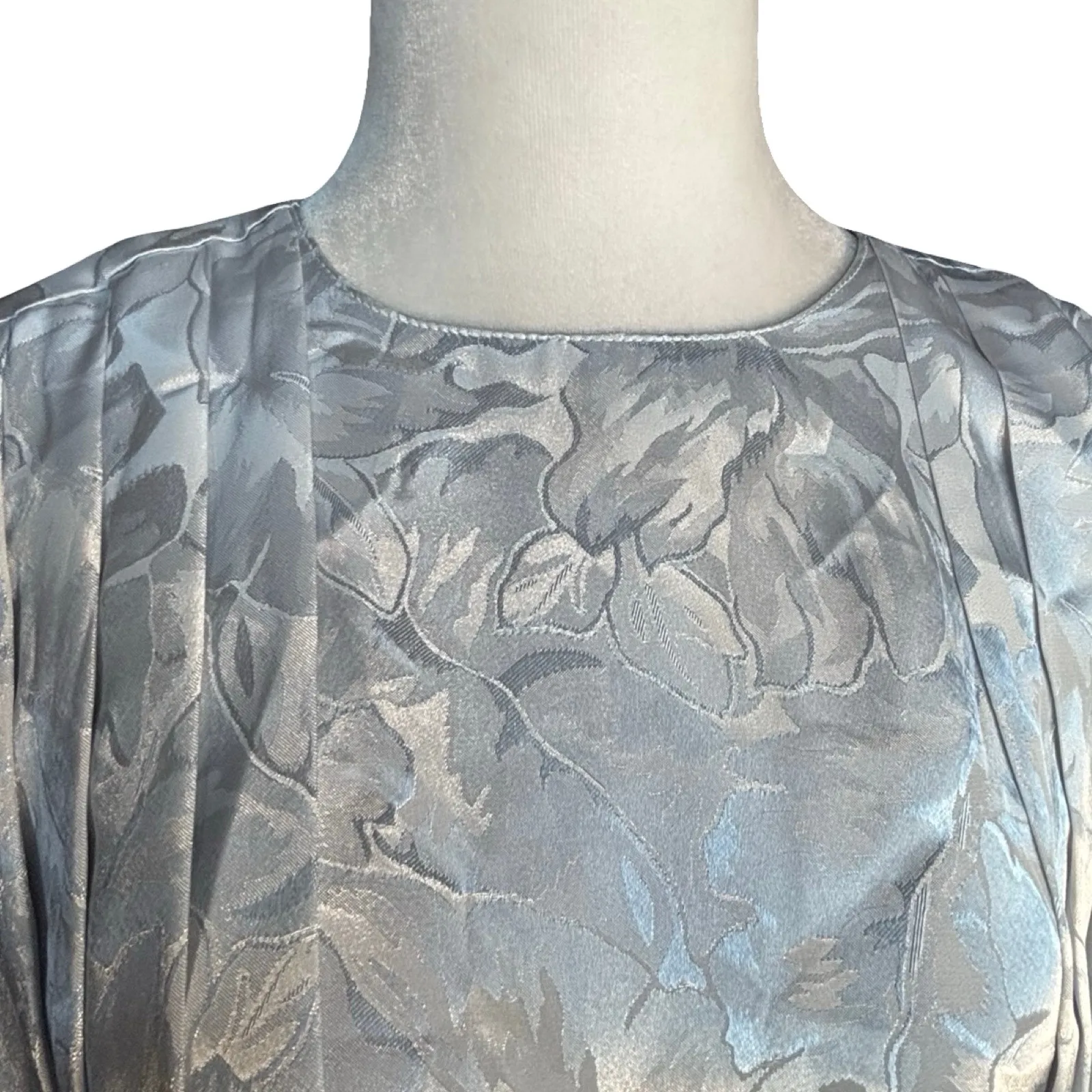 Vintage Blouse Silver Floral Jacquard Drape Button Back Top Elegant Evening - Image 2