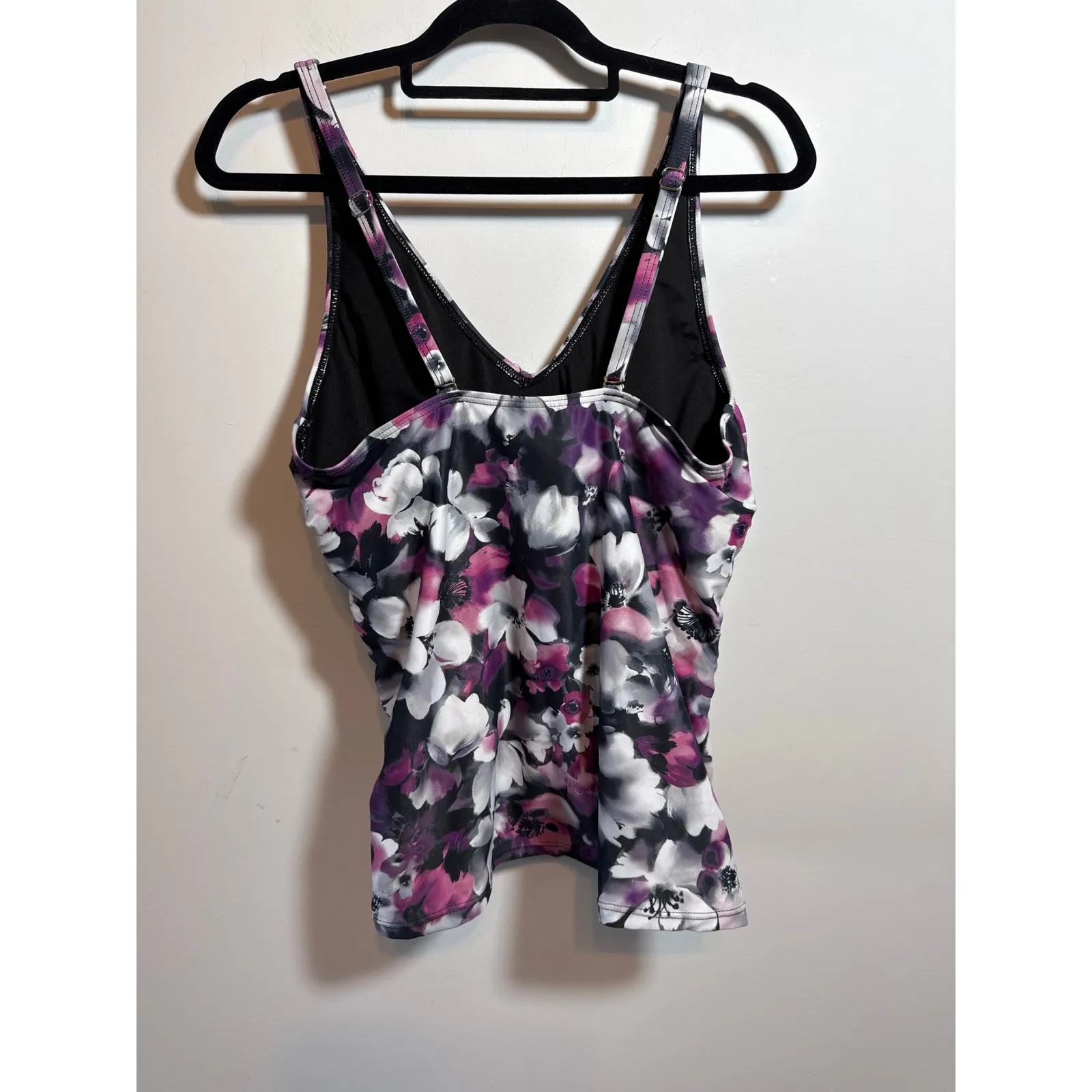 Brand New Talisea Women's Large Pink Black Floral Tankini Top Swimwear - Image 3