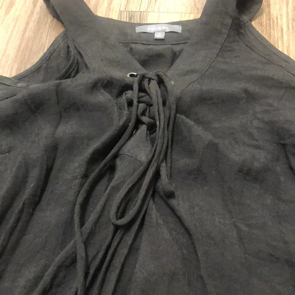 Cold Shoulder Lace Up Top - Image 2