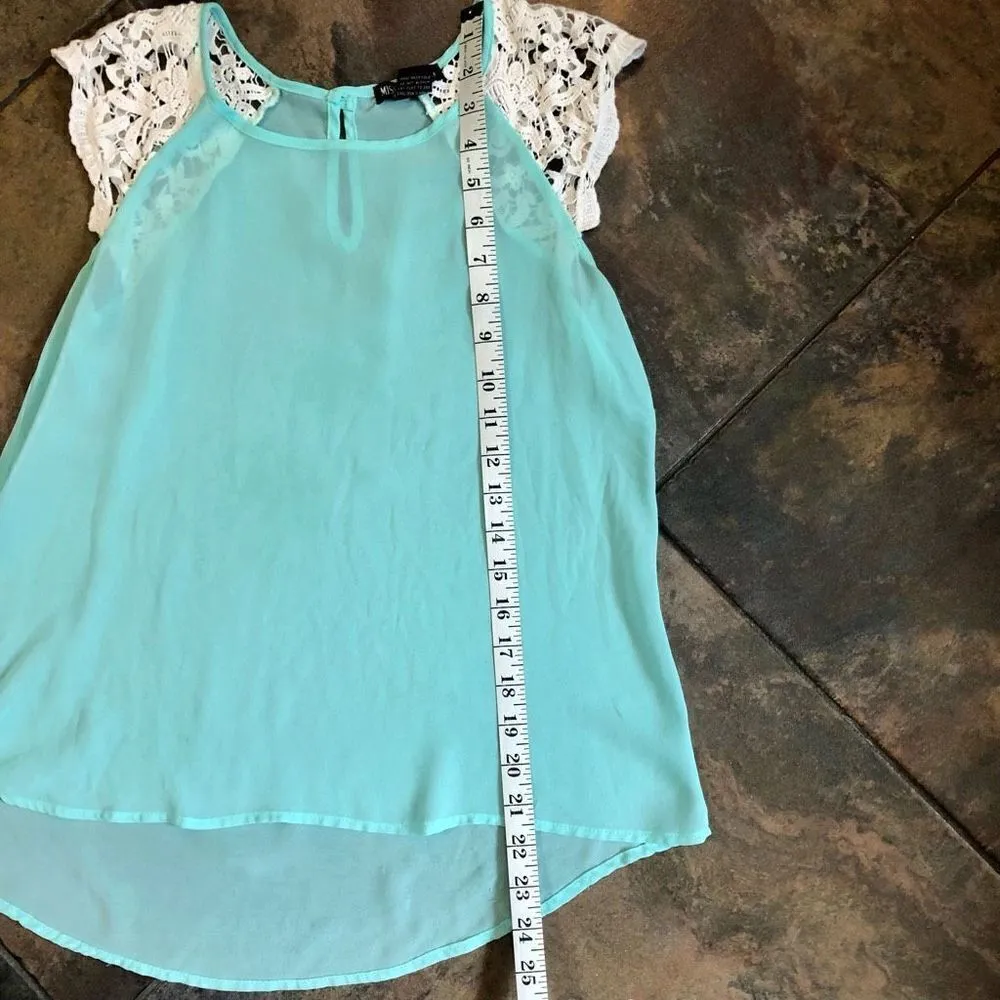 Miss Chievous Women’s Sheer Turquoise White Top Crochet Cap Sleeves Size Small - Image 5