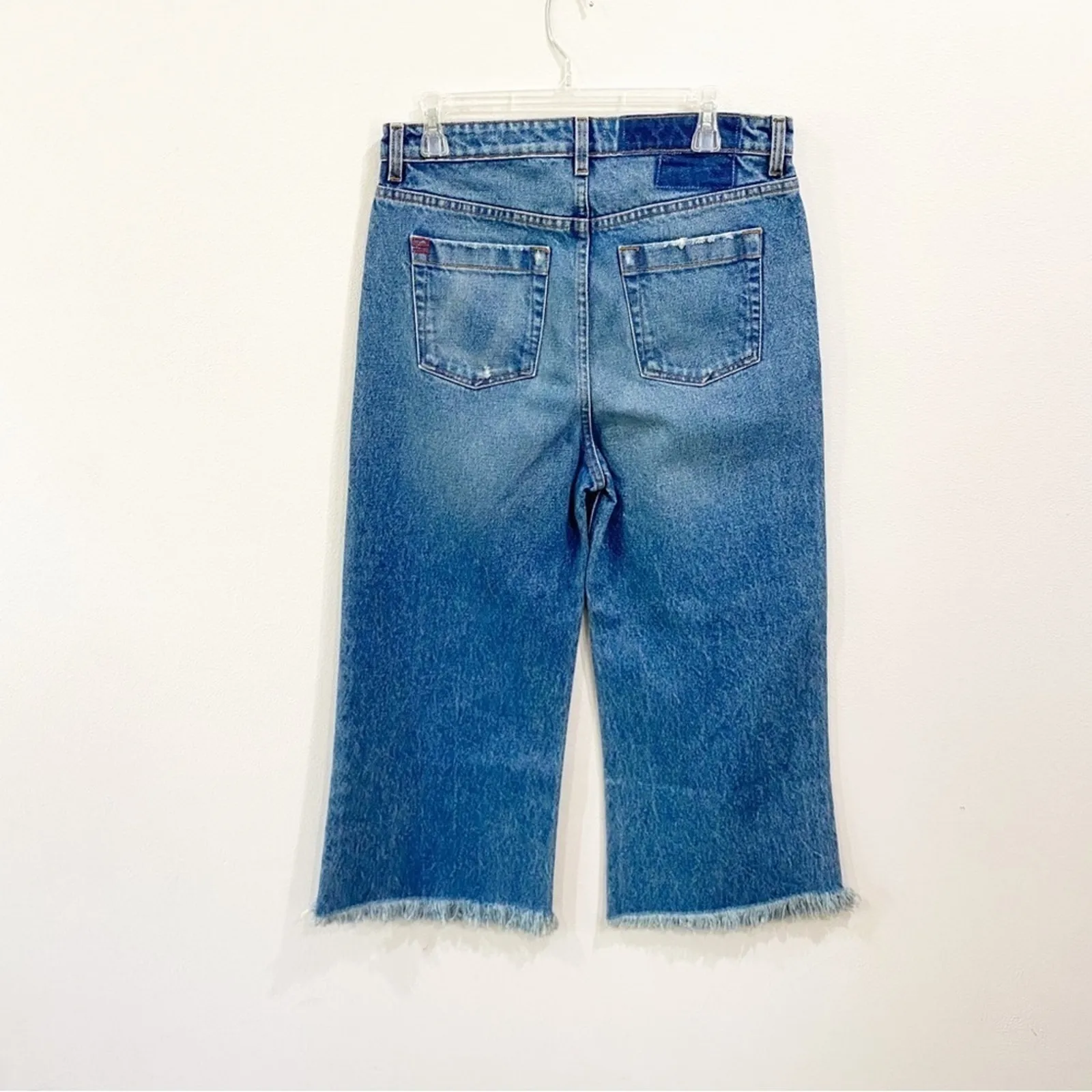 BDG Betty High Rise Distressed Raw Hem Wide Leg Cropped Culotte Jeans Sz 28 - Image 3